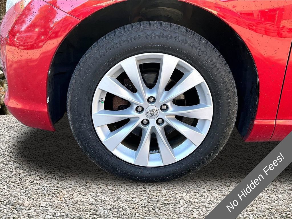 Used 2015 Toyota Venza LE AWD/4WD image 9