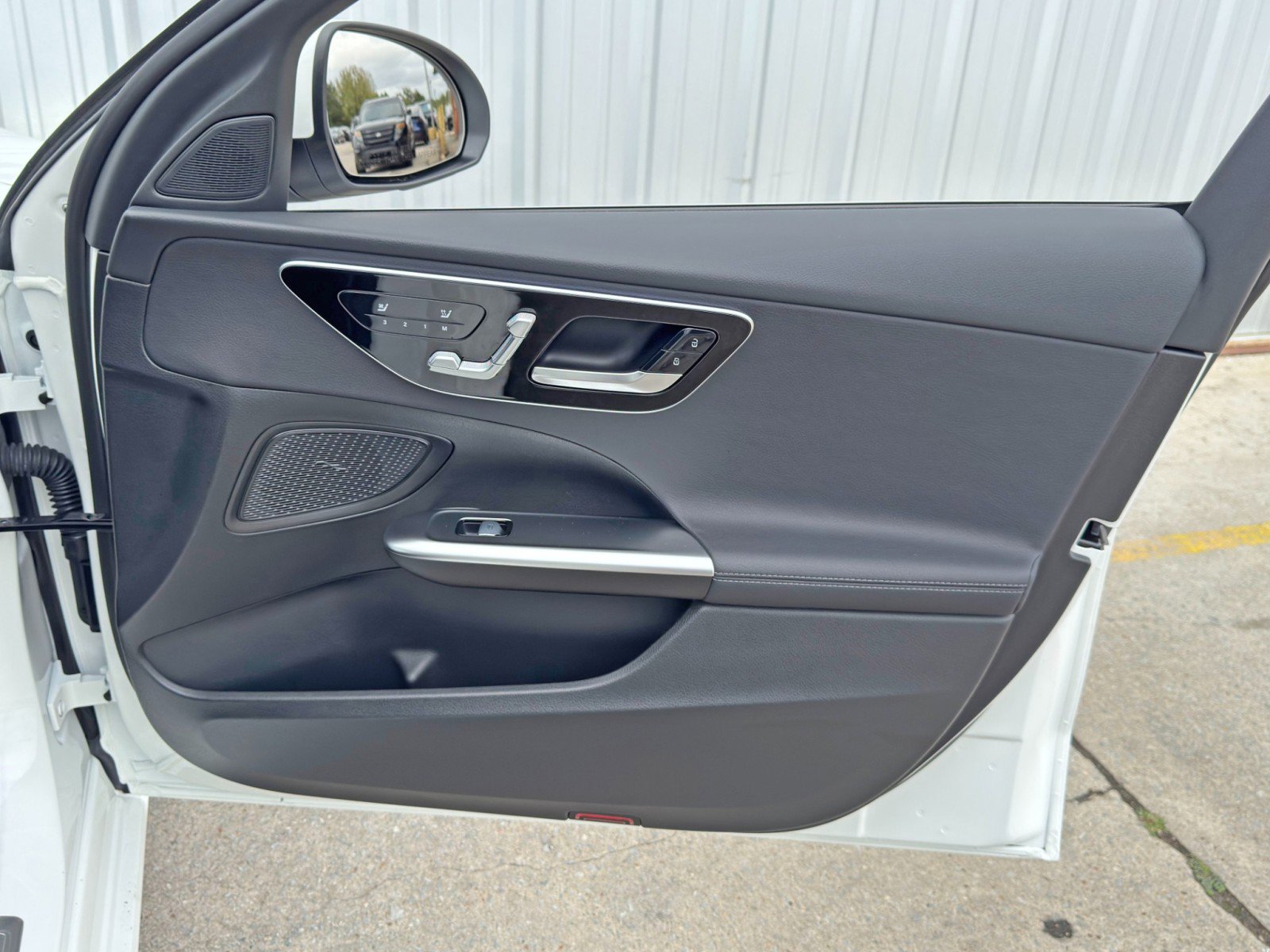 Used 2022 Mercedes-Benz C 300 Sedan image 48