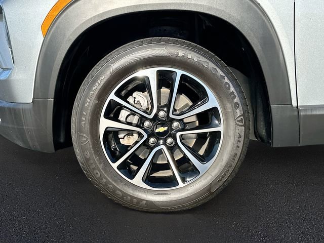 Used 2025 Chevrolet TrailBlazer LT image 28