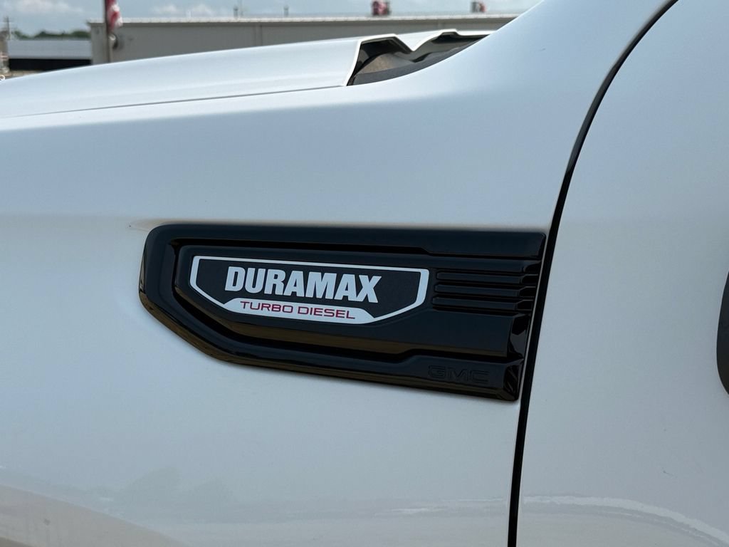 Used 2023 GMC Sierra 1500 Elevation w/ X31 Off-Road Package AWD/4WD image 46