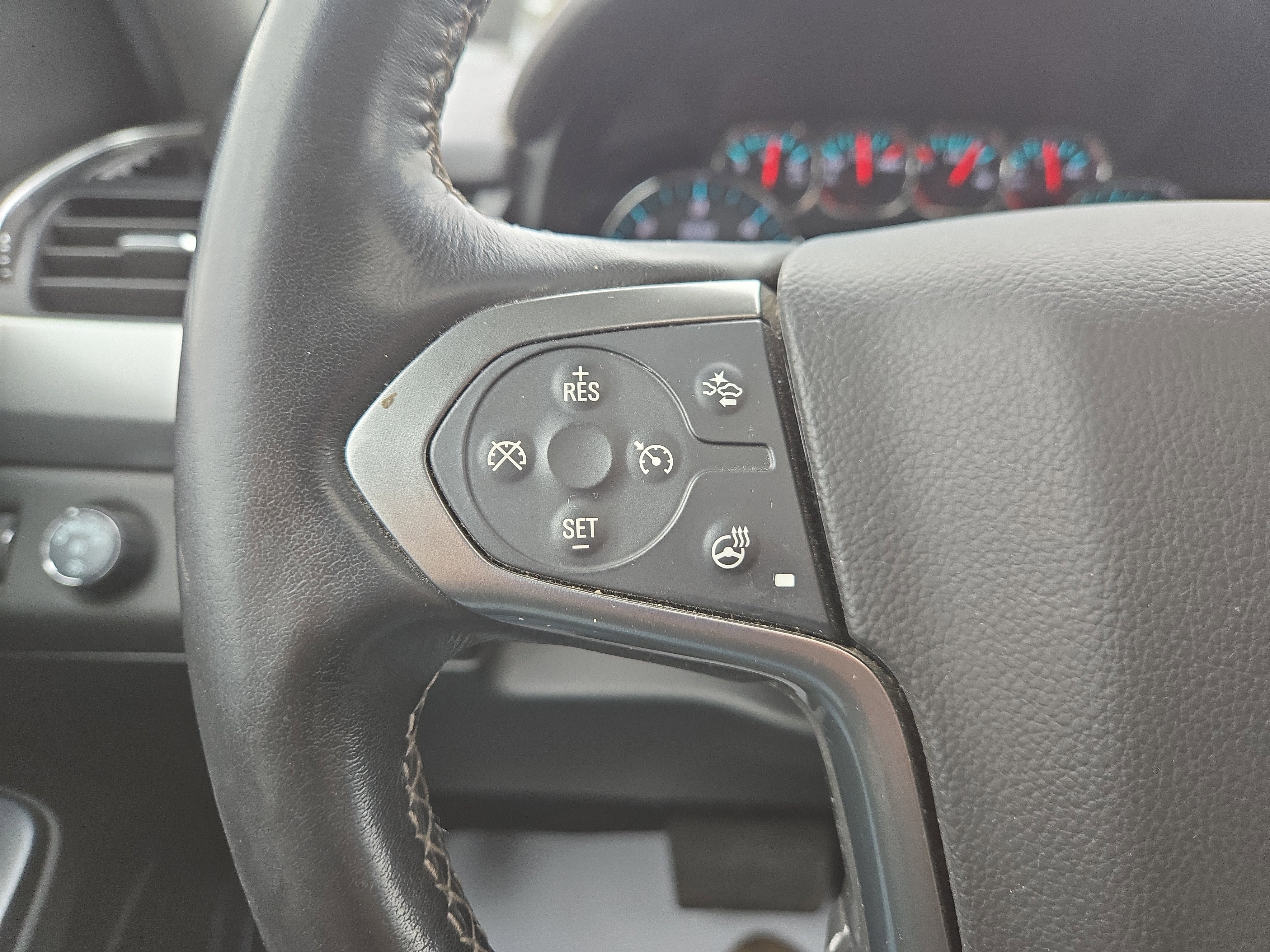 Used 2020 Chevrolet Tahoe LT image 19