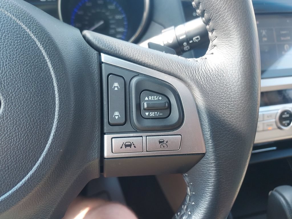 Used 2017 Subaru Outback 2.5i Limited AWD/4WD image 20