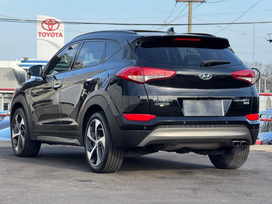 Used 2016 Hyundai Tucson Limited w/ Option Group 03 AWD/4WD image 7