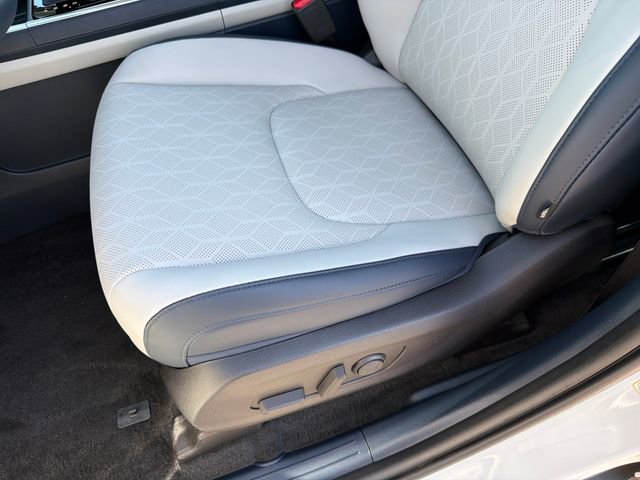New 2026 Kia Carnival SX FWD image 19
