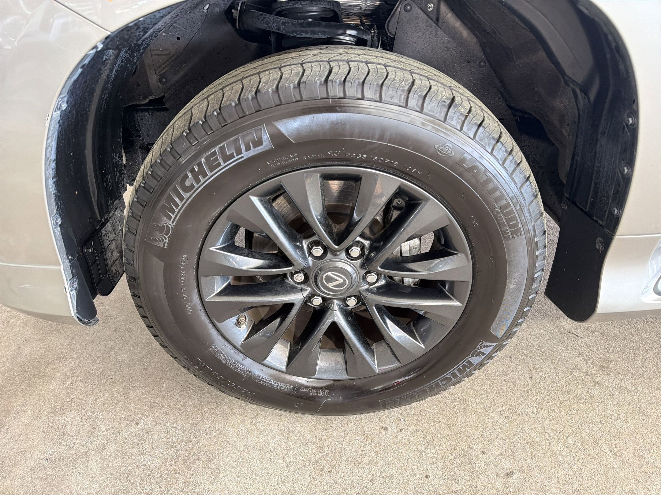 Used 2023 Lexus GX 460 Premium image 10