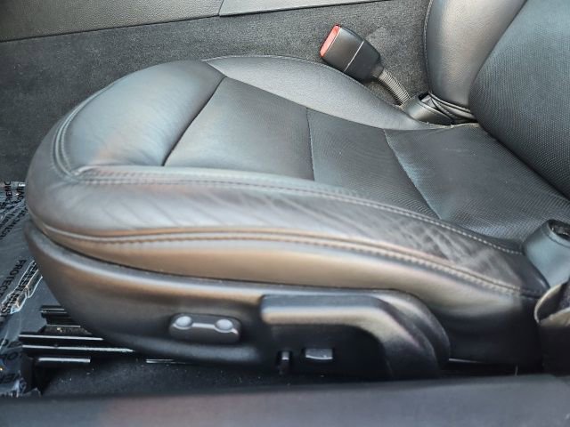 Used 2012 Chevrolet Corvette Convertible w/ 3LT Preferred Equipment Group image 33