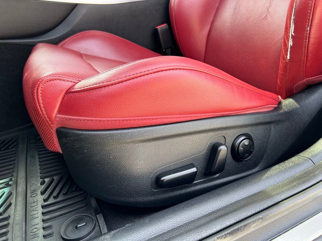 Used 2019 Kia Stinger GT1 AWD/4WD image 15