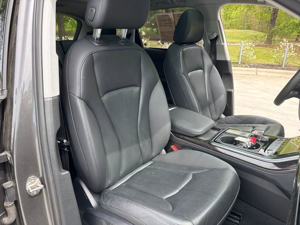 Used 2022 Audi Q7 3.0T Prestige AWD/4WD image 33