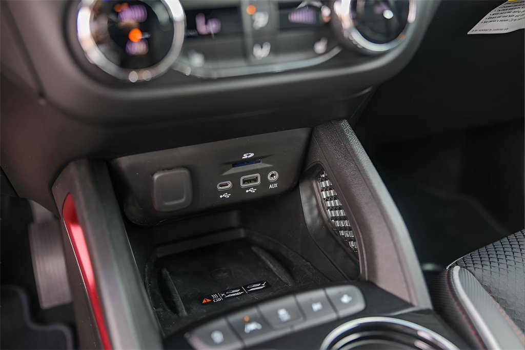 Used 2021 Chevrolet TrailBlazer RS w/ Technology Package image 20