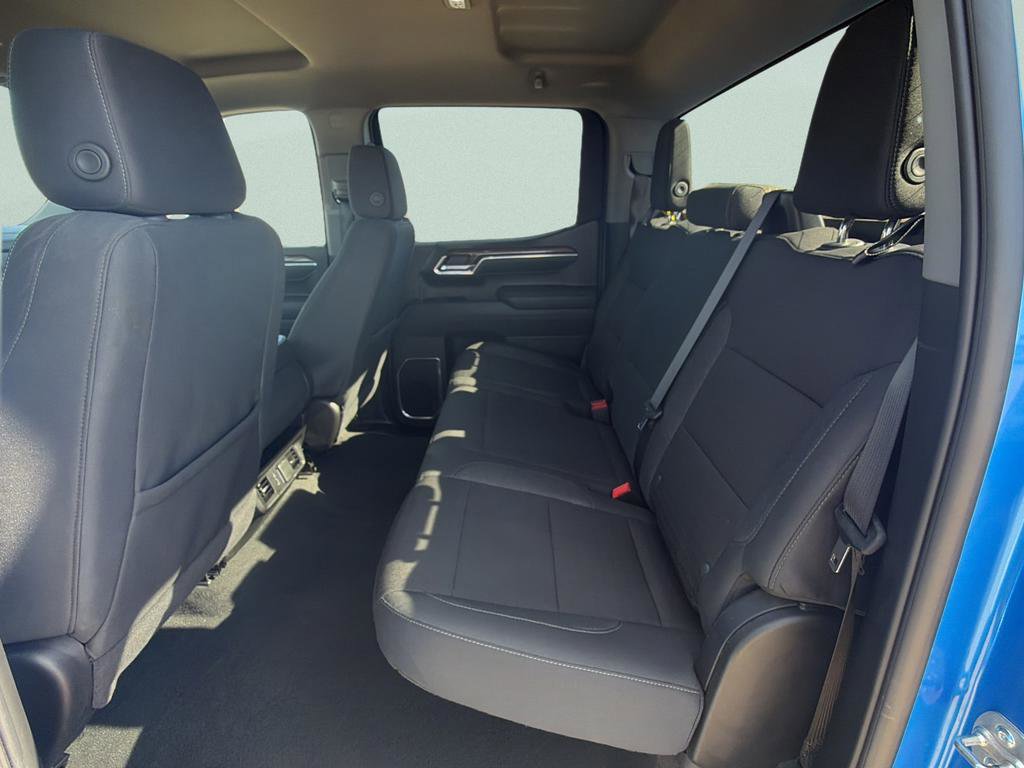 Used 2025 Chevrolet Silverado 1500 LT image 15