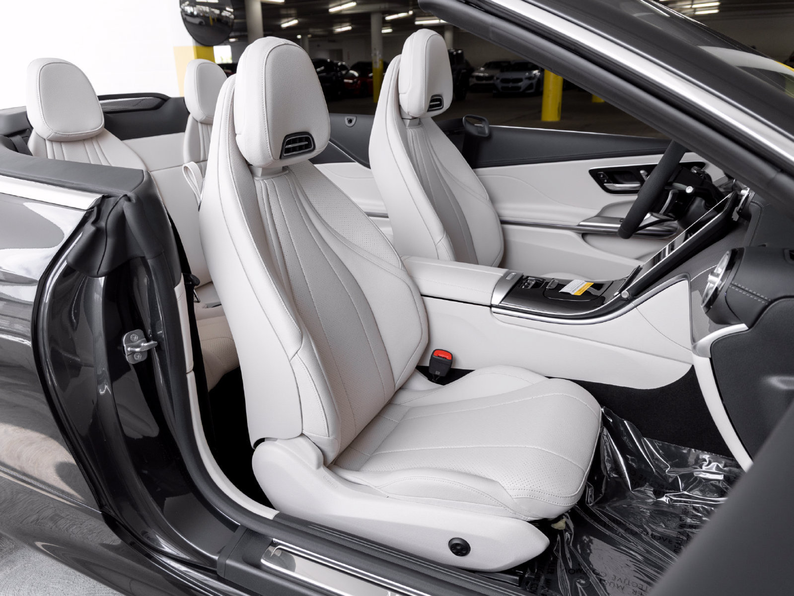 New 2027 Mercedes-Benz CLE 300 4MATIC Cabriolet image 23