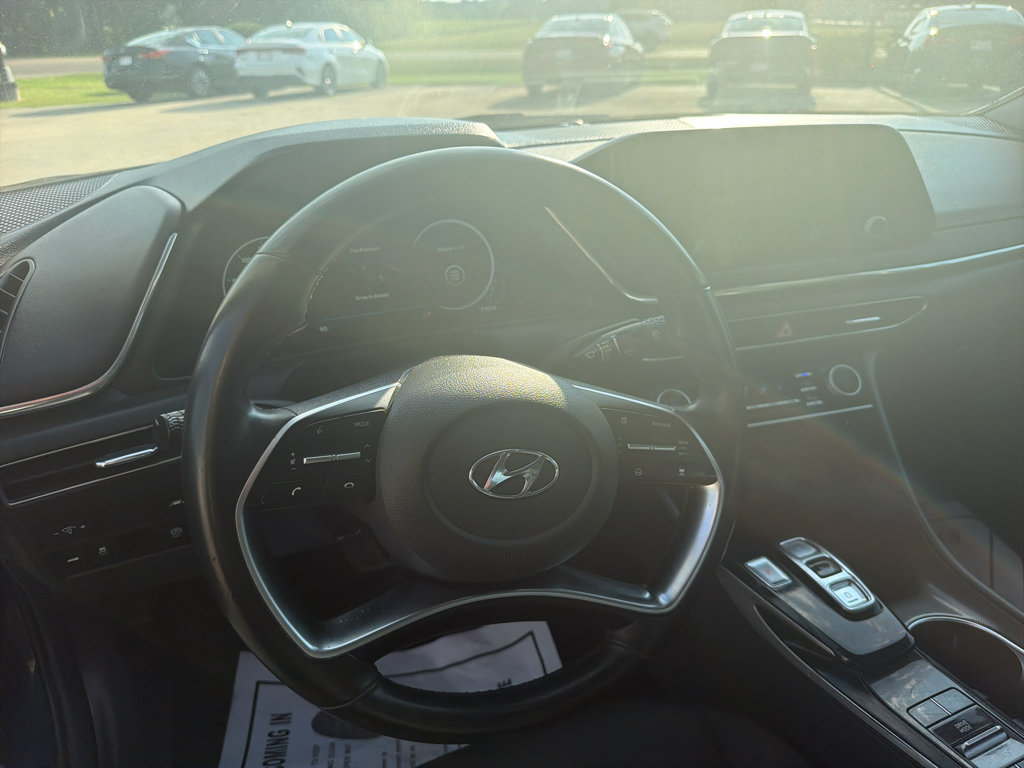Used 2020 Hyundai Sonata SEL w/ Convenience + Sunroof Package FWD image 9