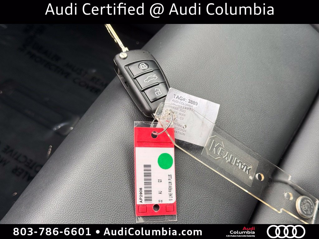 Certified 2022 Audi Q3 2.0T Premium Plus w/ Premium Plus Package AWD/4WD image 37