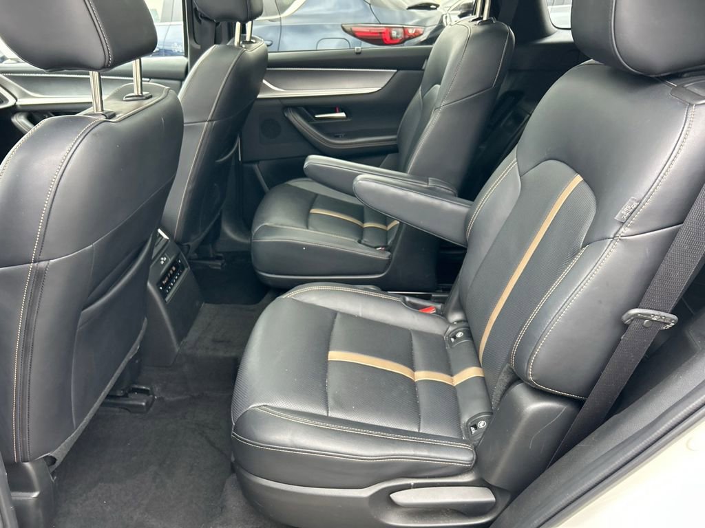 Used 2024 MAZDA CX-90 Plug-In Hybrid w/ Premium Plus image 10