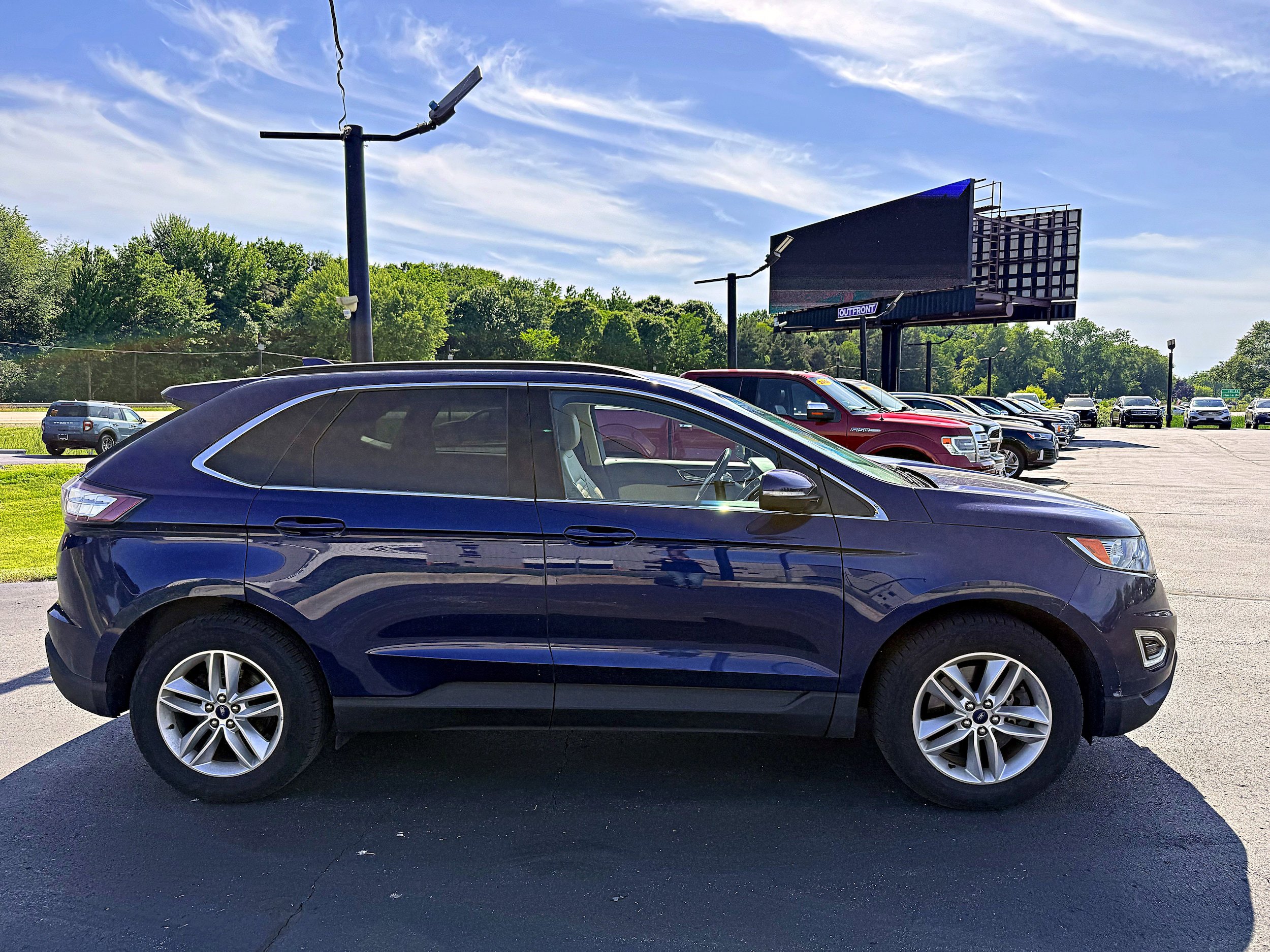 Used 2016 Ford Edge SEL w/ Equipment Group 201A AWD/4WD image 10