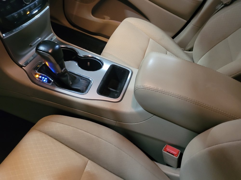 Used 2022 Jeep Grand Cherokee Laredo E w/ Security & Convenience Group AWD/4WD image 26