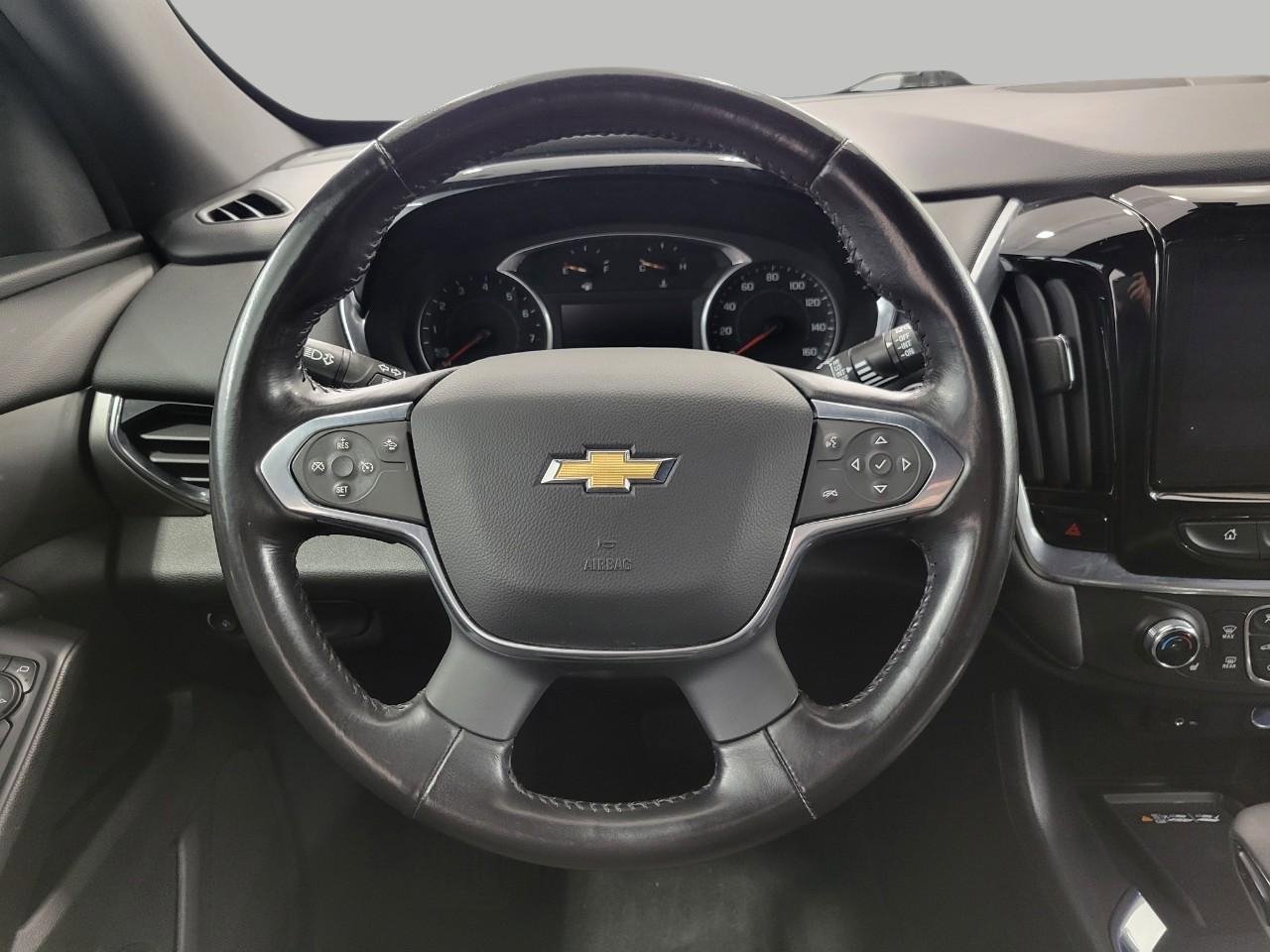 Used 2022 Chevrolet Traverse LT AWD/4WD image 6
