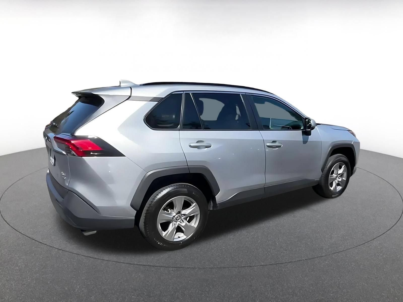 Used 2024 Toyota RAV4 XLE w/ Convenience Package AWD/4WD image 14