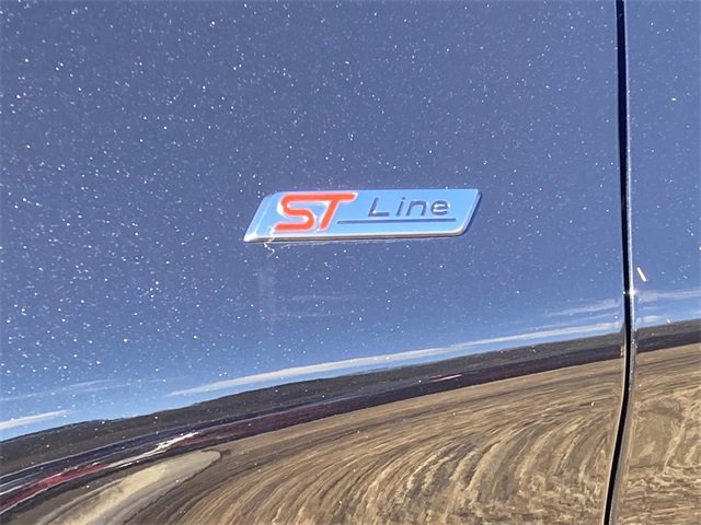 Used 2025 Ford Explorer ST-Line image 13