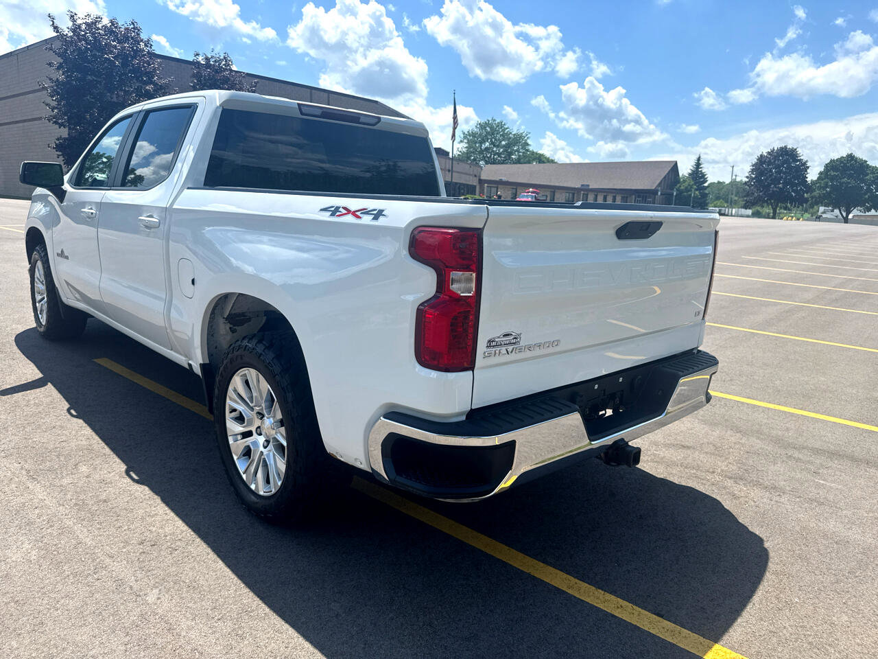 Used 2019 Chevrolet Silverado 1500 LT image 7