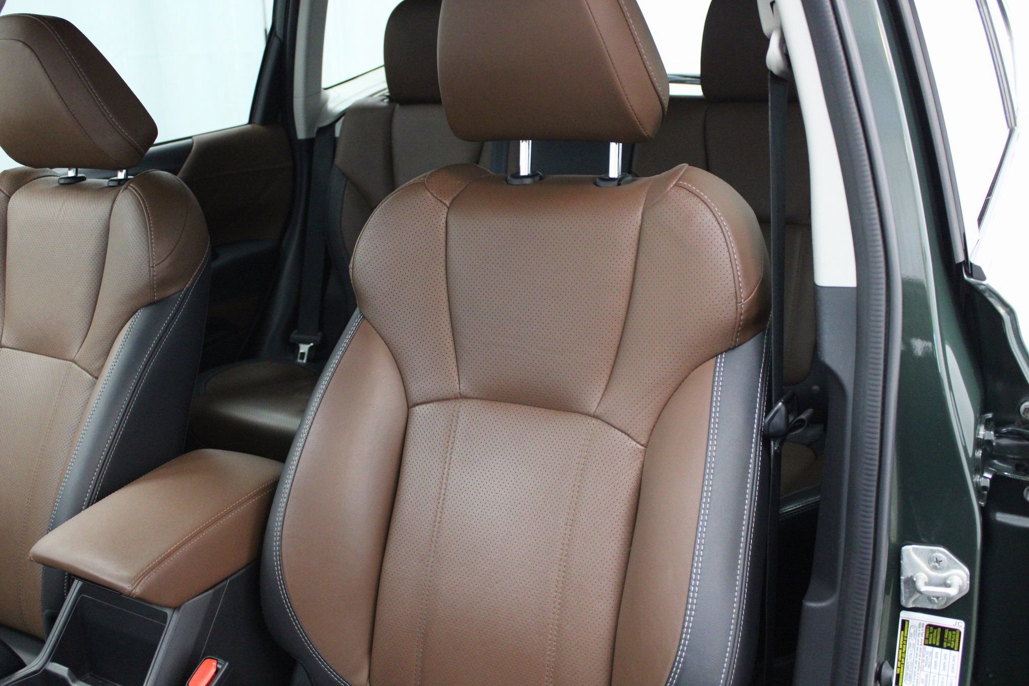 Used 2023 Subaru Forester Touring image 21