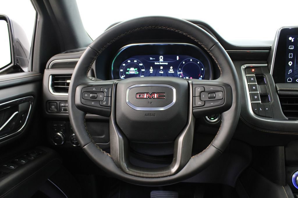 Used 2024 GMC Yukon AT4 AWD/4WD image 14