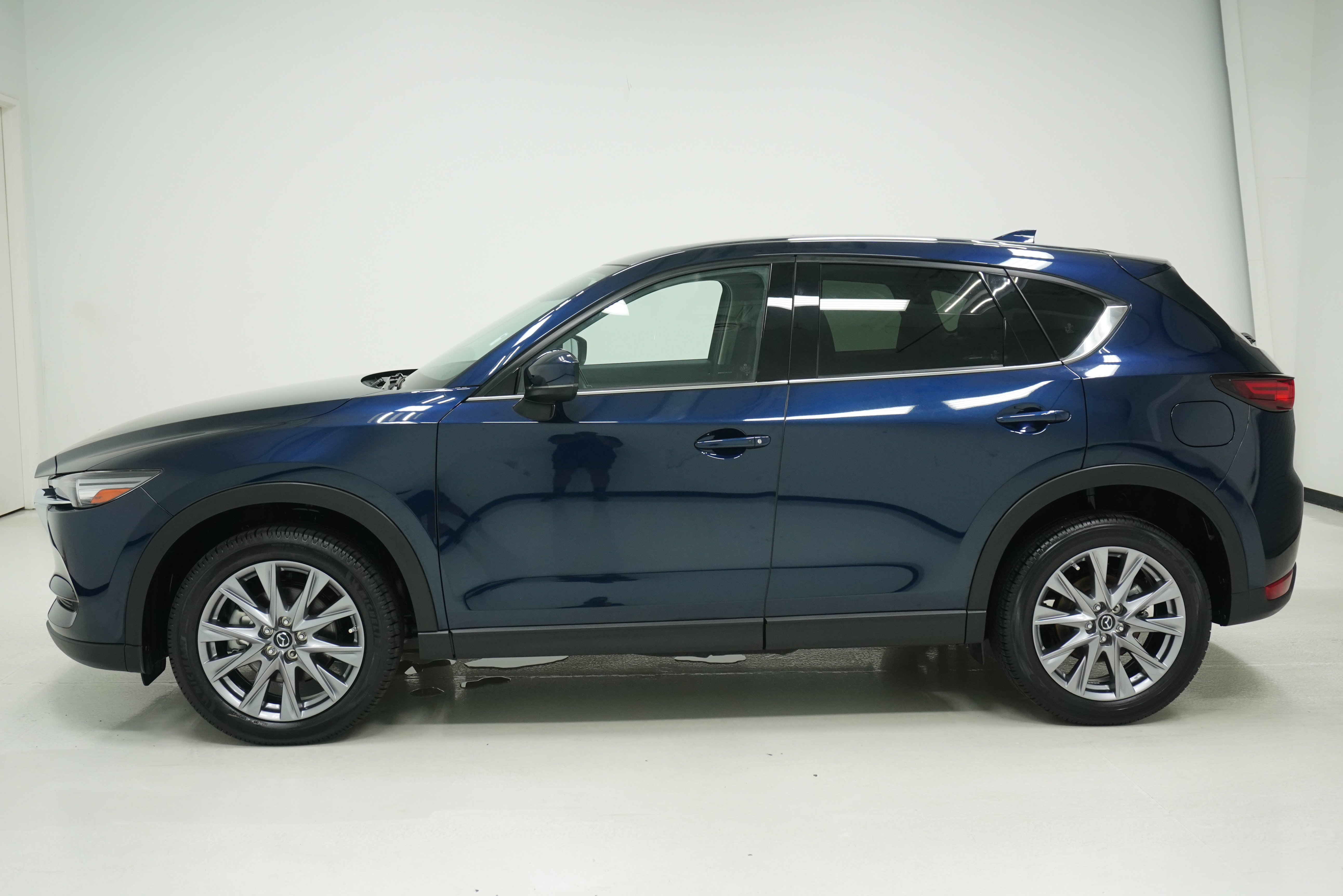 Used 2021 MAZDA CX-5 Grand Touring Reserve AWD/4WD image 7