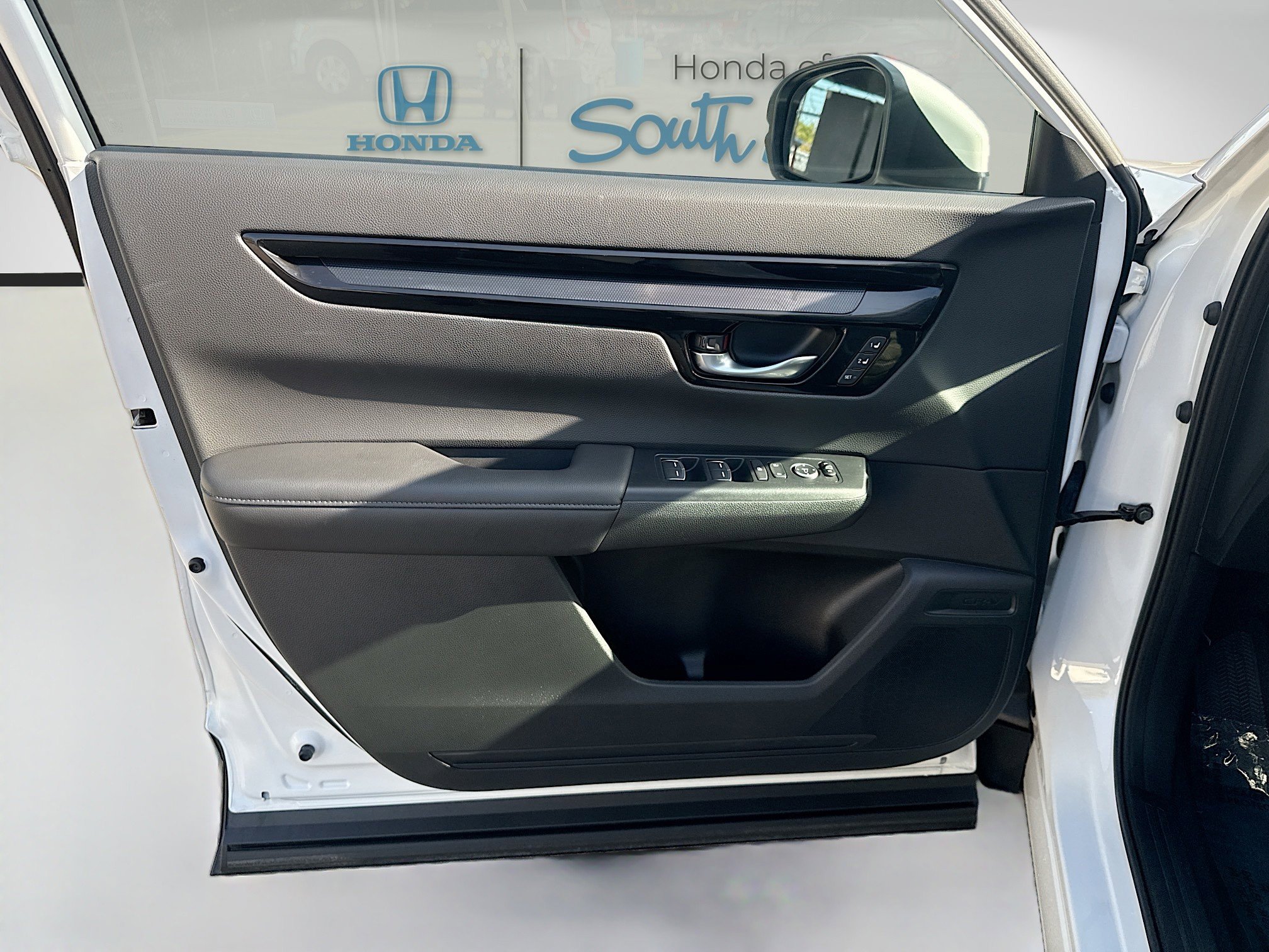 Used 2024 Honda CR-V EX-L image 19