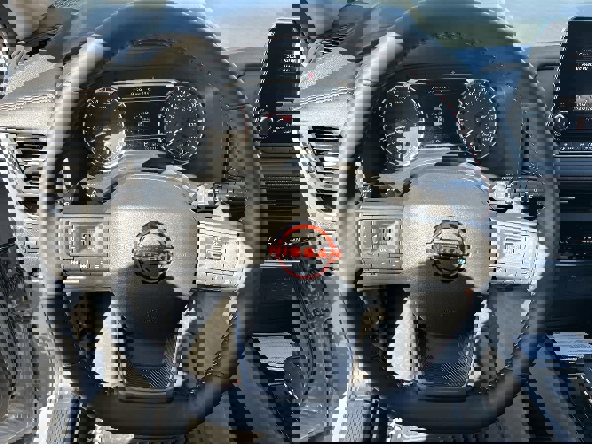 New 2025 Nissan Rogue SV image 21