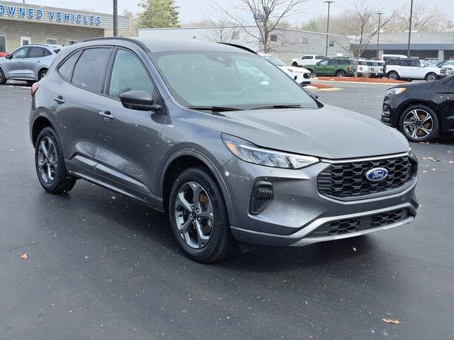 Certified 2024 Ford Escape ST-Line w/ Tech Pack #1 image 2