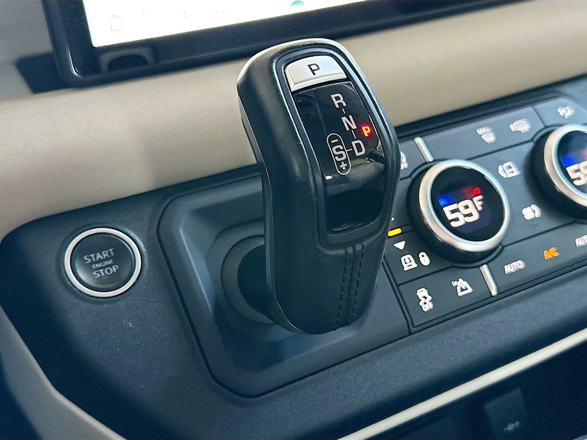 Used 2021 Land Rover Defender 110 S image 16