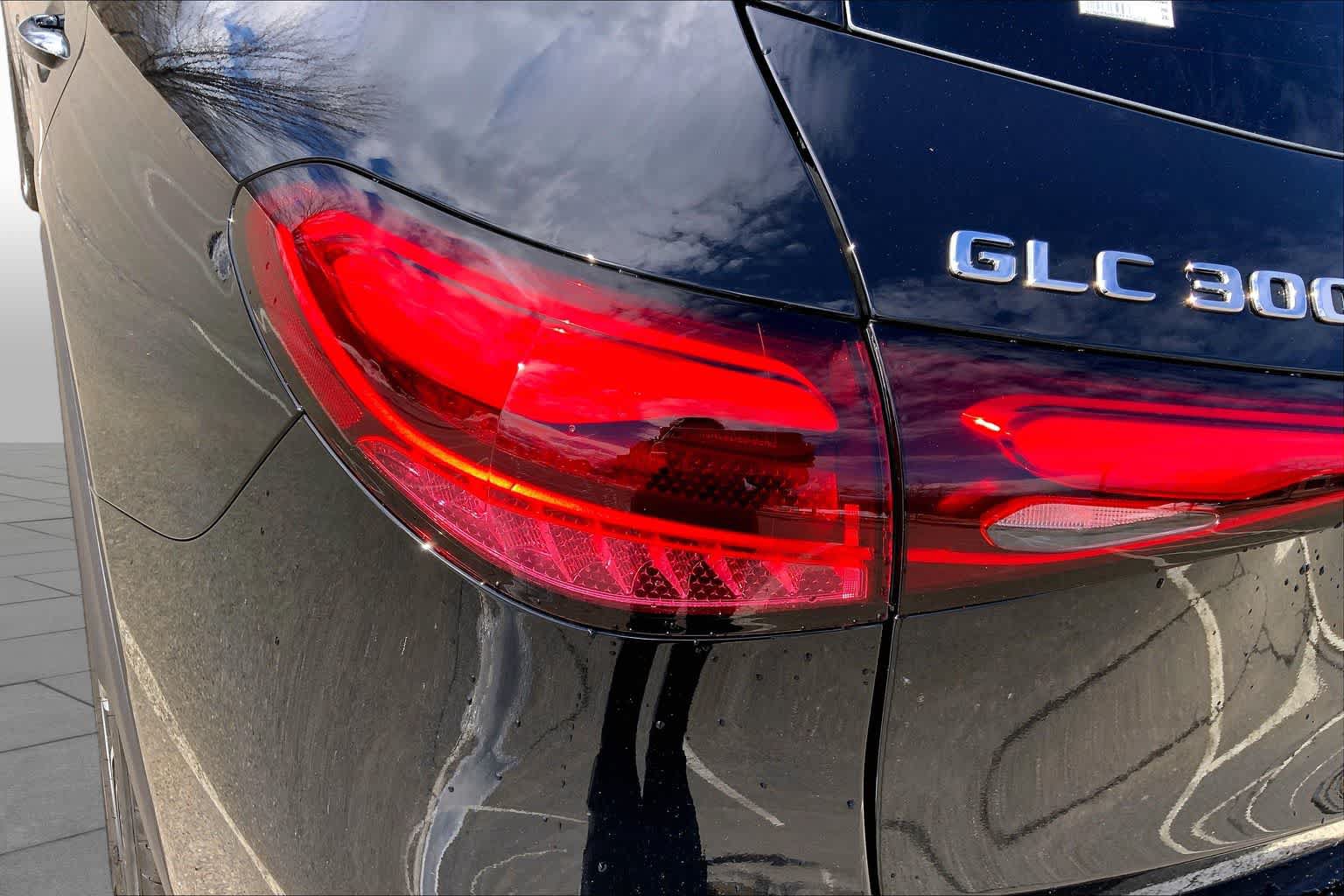 Certified 2026 Mercedes-Benz GLC 300 4MATIC image 18