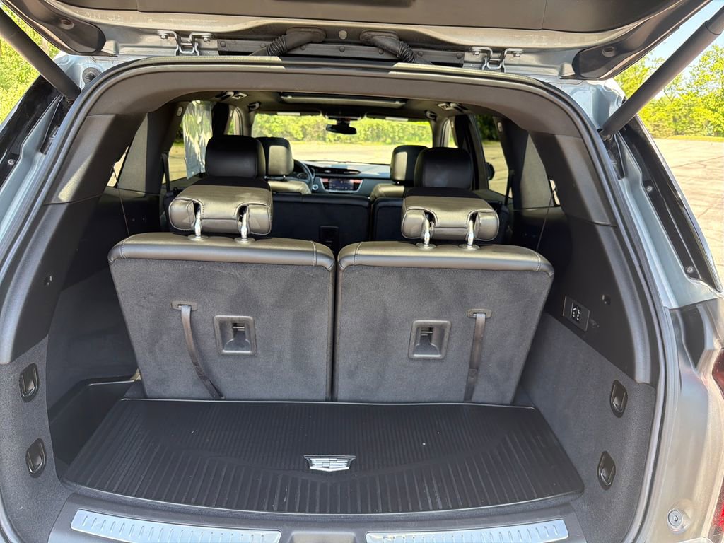 Used 2023 Cadillac XT6 Luxury AWD/4WD image 32
