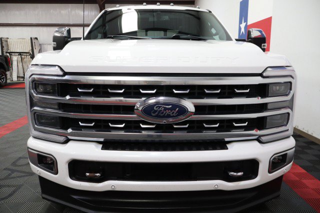 Used 2024 Ford F350 Platinum w/ FX4 Off-Road Package AWD/4WD image 22