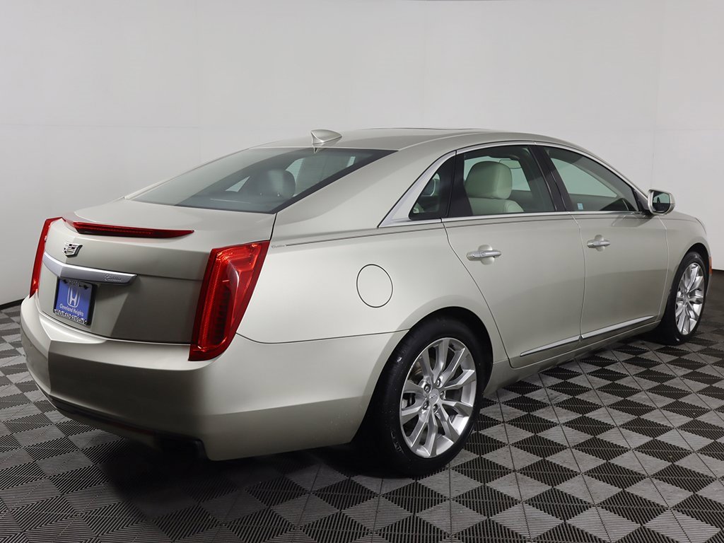Used 2016 Cadillac XTS Luxury w/ Driver Awareness Package image 13