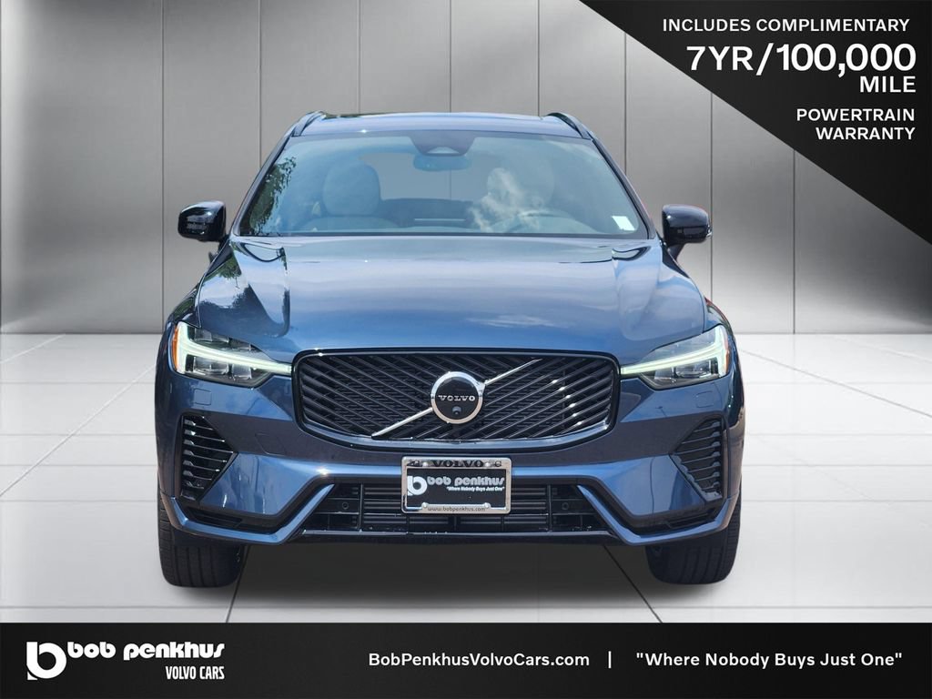 New 2026 Volvo XC60 T8 Plus w/ Climate Package PRO AWD/4WD image 22