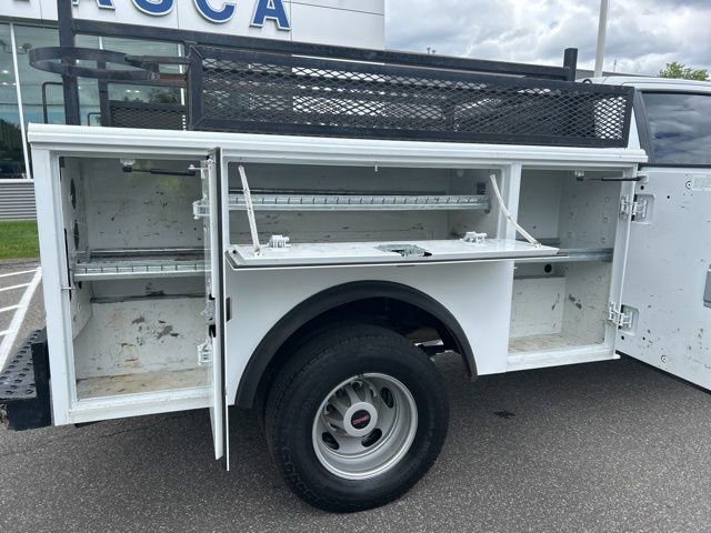 Used 2023 GMC Sierra 3500 Pro w/ Snow Plow Prep/Camper Package AWD/4WD image 13