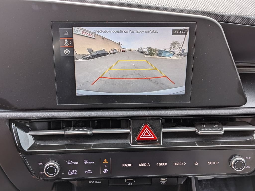 Used 2025 Kia Niro LX FWD image 22