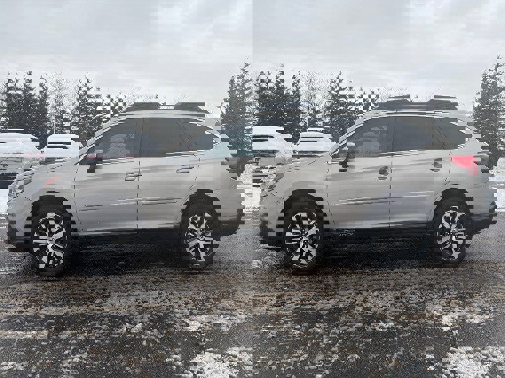 Used 2019 Subaru Outback 3.6R Limited image 7