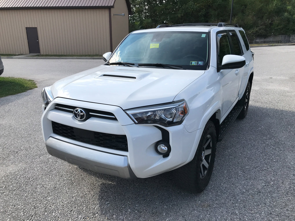Used 2020 Toyota 4Runner TRD Off-Road image 4