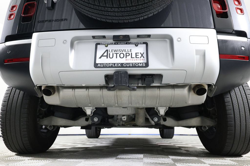 Used 2025 Land Rover Defender 110 S AWD/4WD image 47