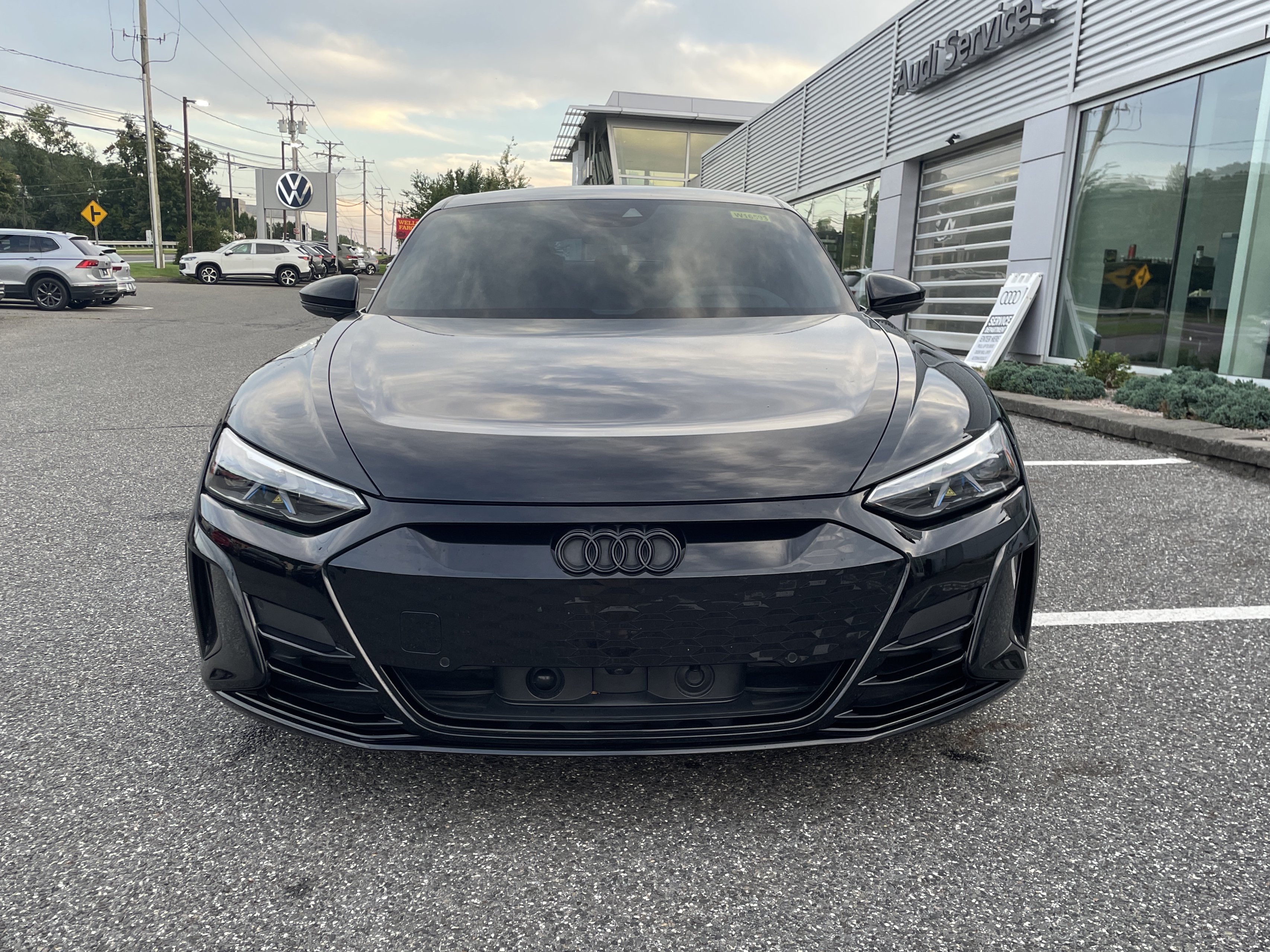Certified 2024 Audi RS e-tron GT AWD/4WD image 2