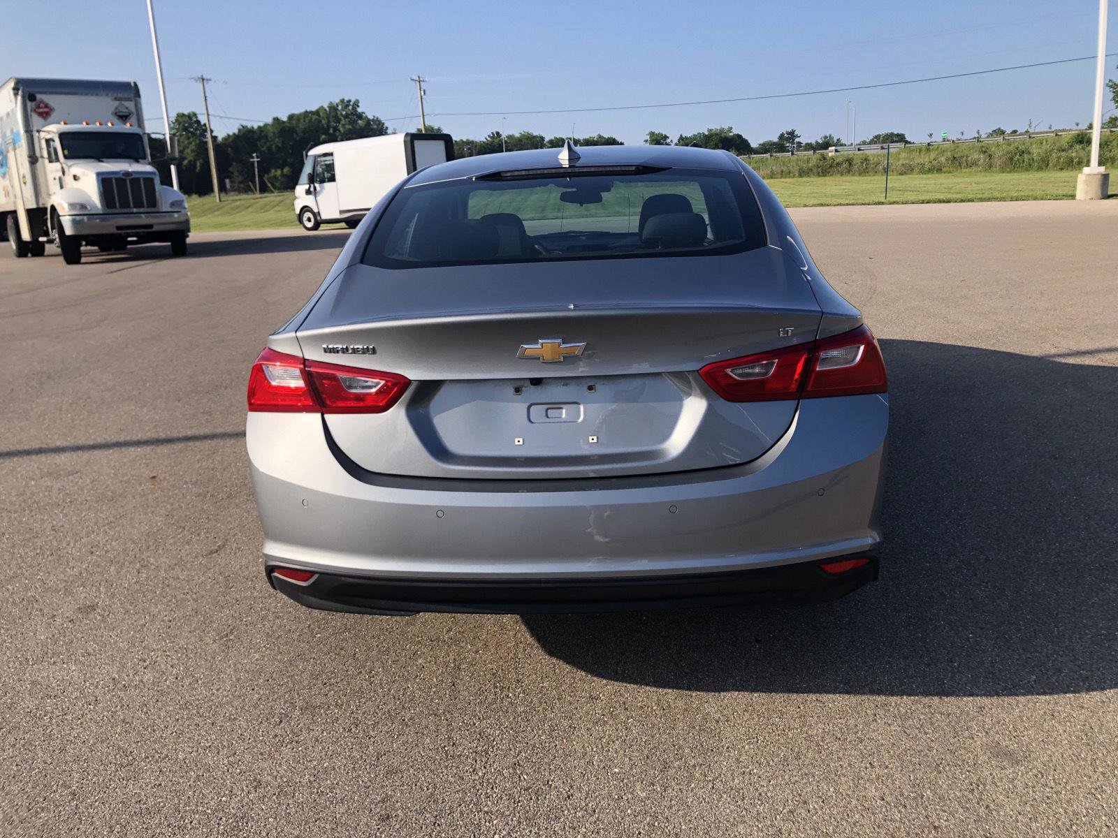 Used 2024 Chevrolet Malibu LT FWD image 4