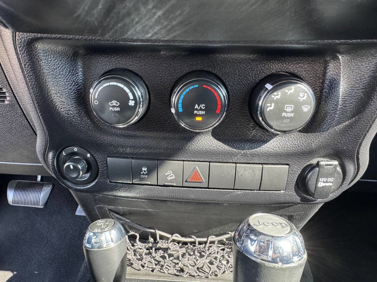 Used 2014 Jeep Wrangler Unlimited Sport w/ Quick Order Package 24S image 13