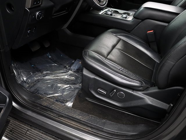 Used 2019 Ford Expedition XLT w/ Equipment Group 202A image 25