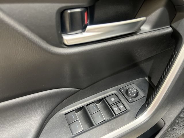 Used 2025 Toyota RAV4 XLE w/ Convenience Package FWD image 23