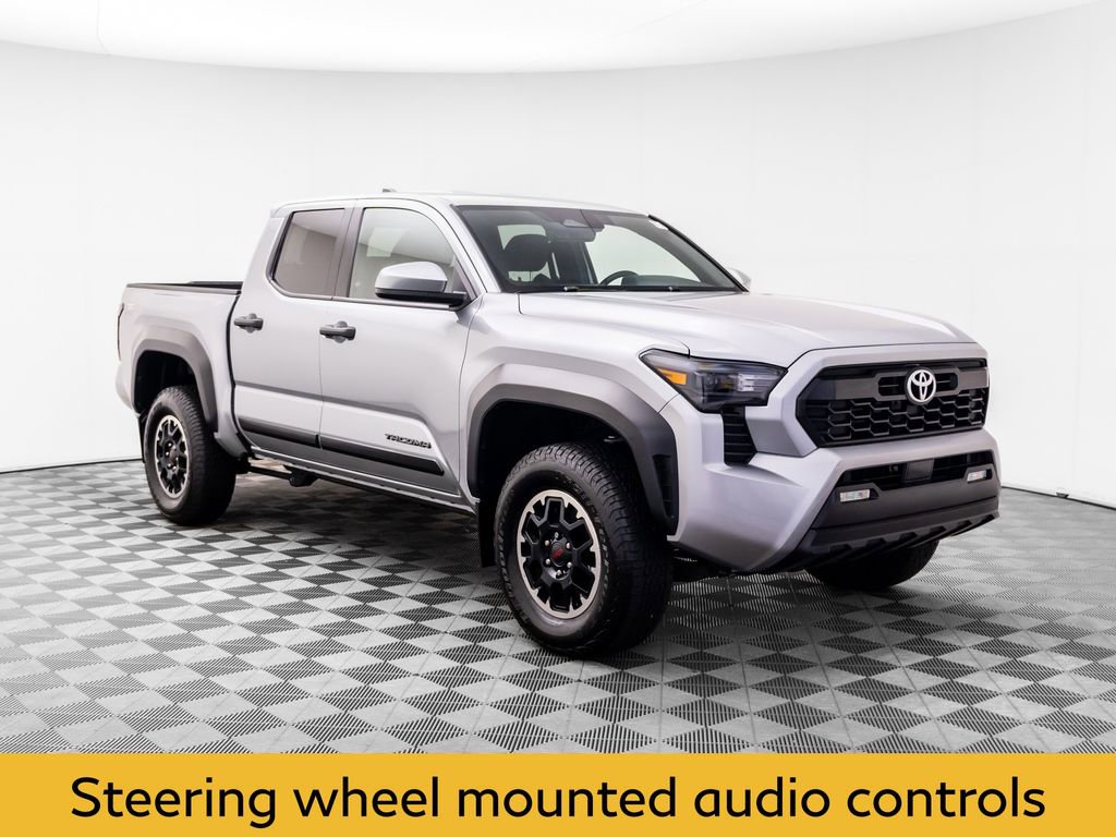Used 2024 Toyota Tacoma TRD Off-Road AWD/4WD image 8