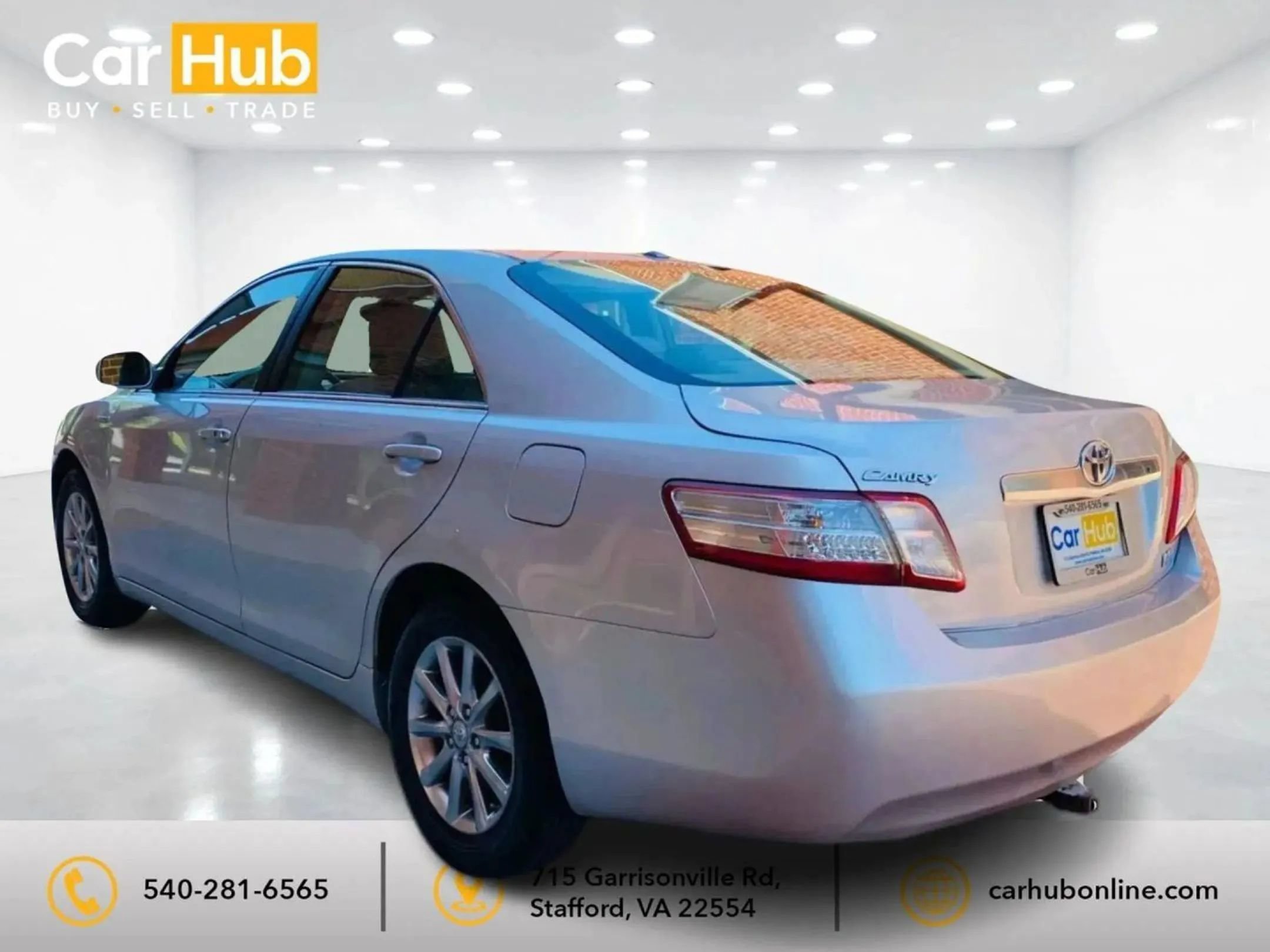 Used 2010 Toyota Camry Hybrid w/ Leather Pkg FWD image 4