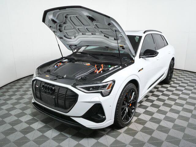 Used 2023 Audi e-tron Chronos w/ Chronos Package AWD/4WD image 37