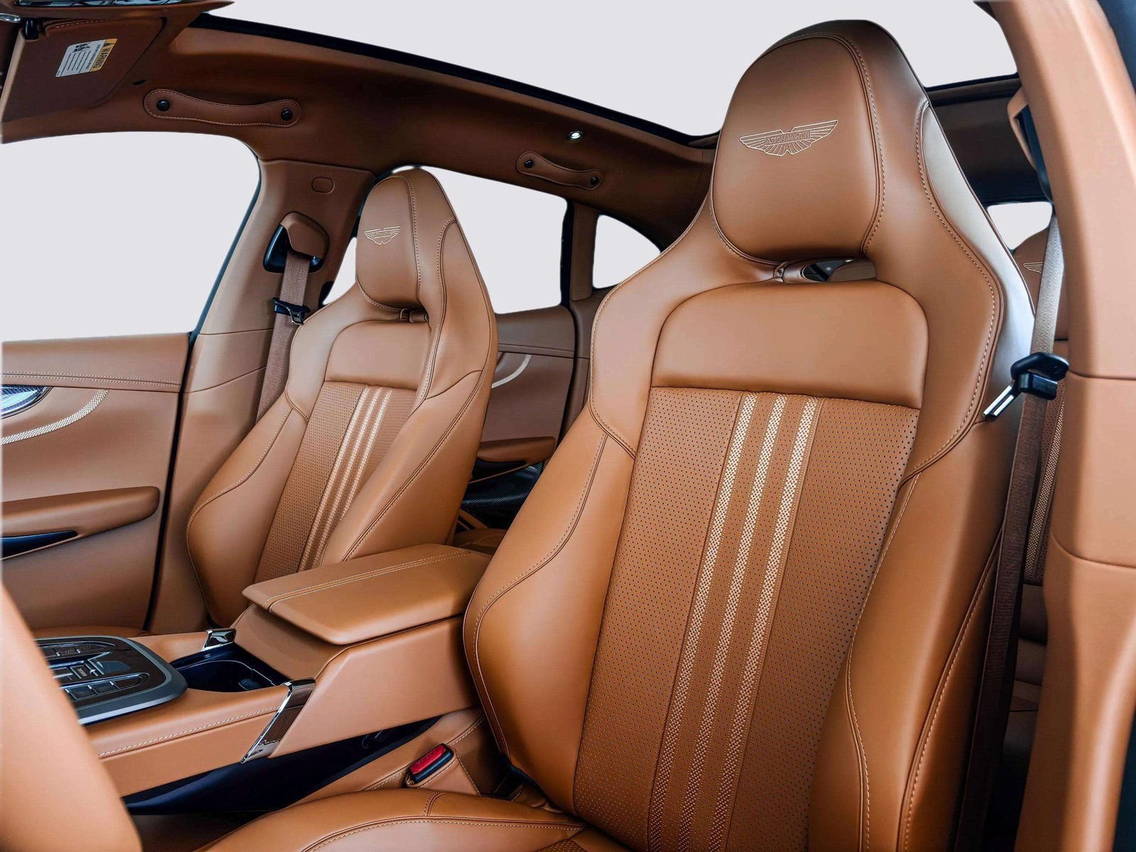 New 2026 Aston Martin DBX 707 AWD/4WD image 14